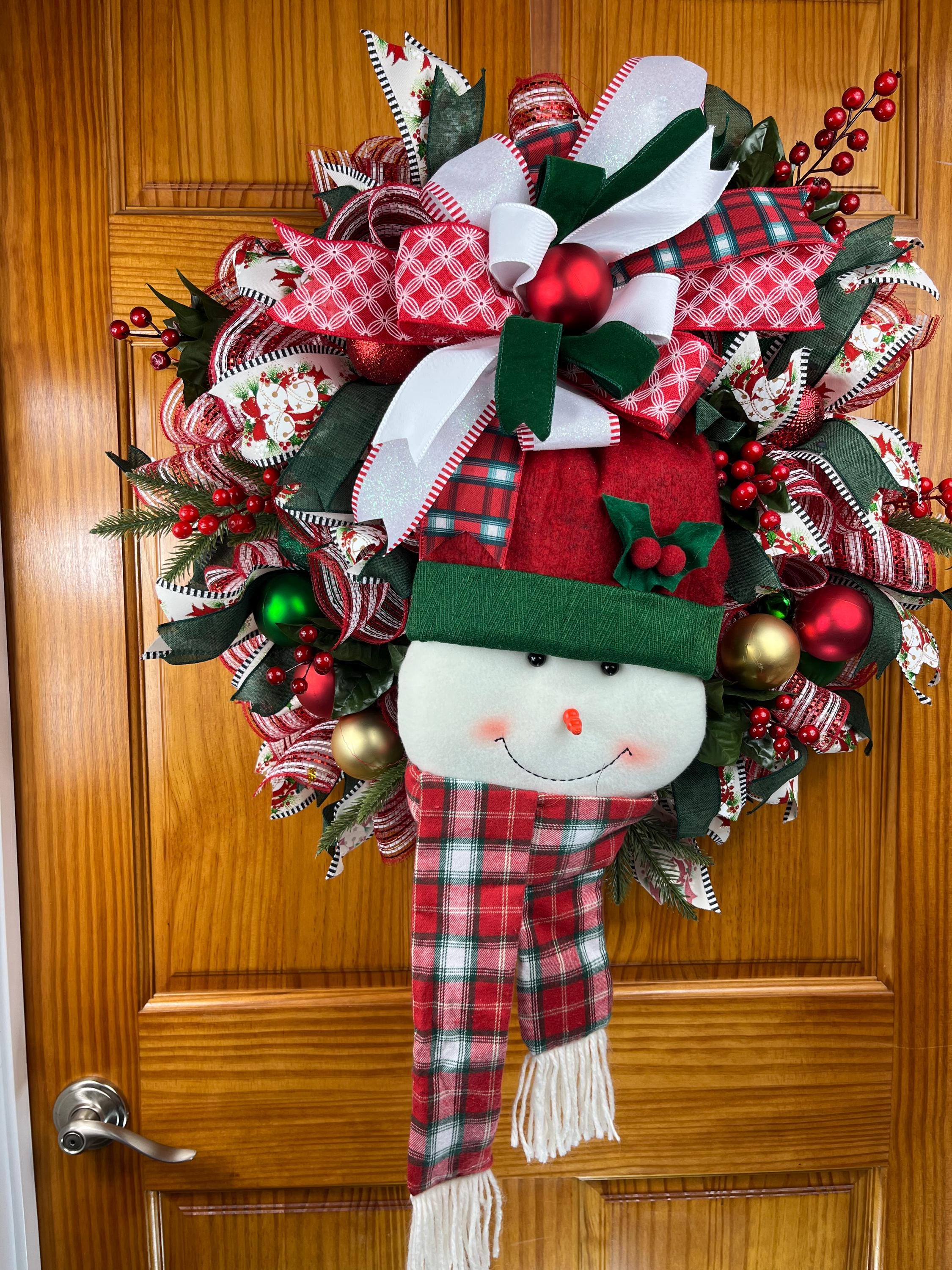 Snowman Christmas Wreath | Plaid Hat, Festive Ribbons, Winter Door Decor