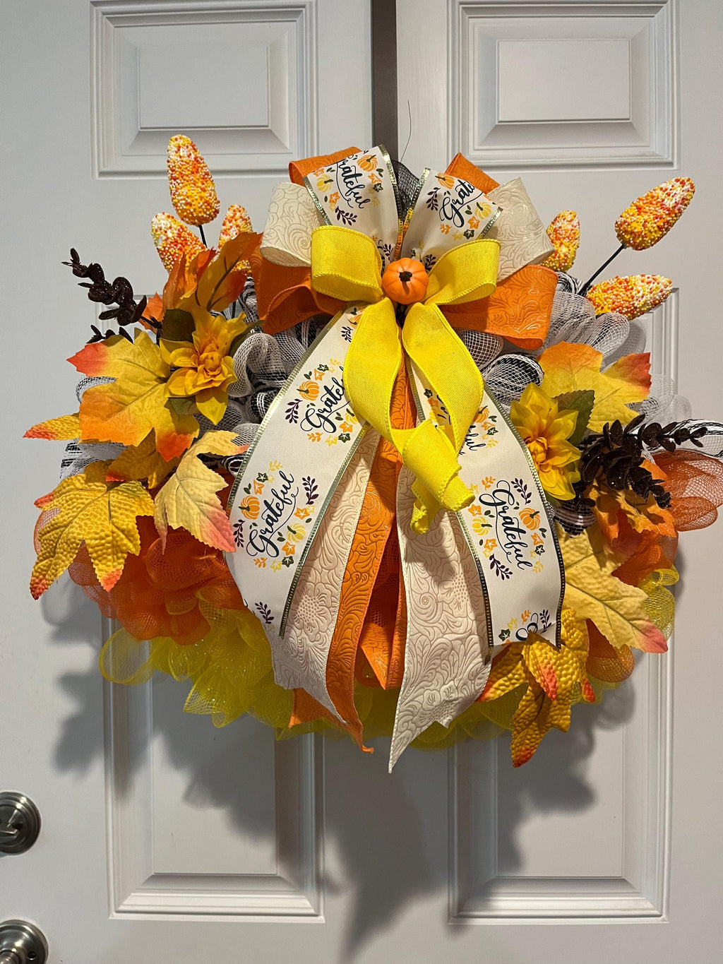 Thanksgiving | Thanksgiving Wreath | Mesh Autumn Leaves | Pumpkins | 'Give Thanks' Ribbon
