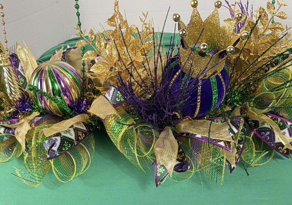 Mardi Gras garland , Purple Green Gold Mantel Swag, Carnival Table Arrangement, New Orleans Decor
