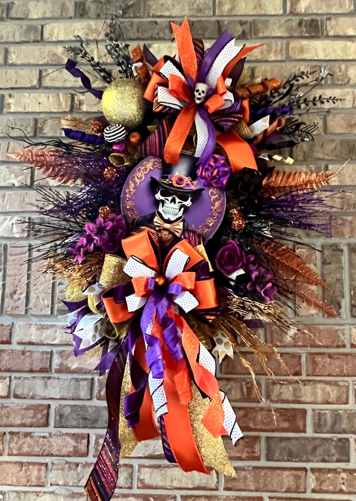 Halloween Wreath | Mr. Skelly’s Haunted Masquerade | Day of the Dead Halloween Wreath