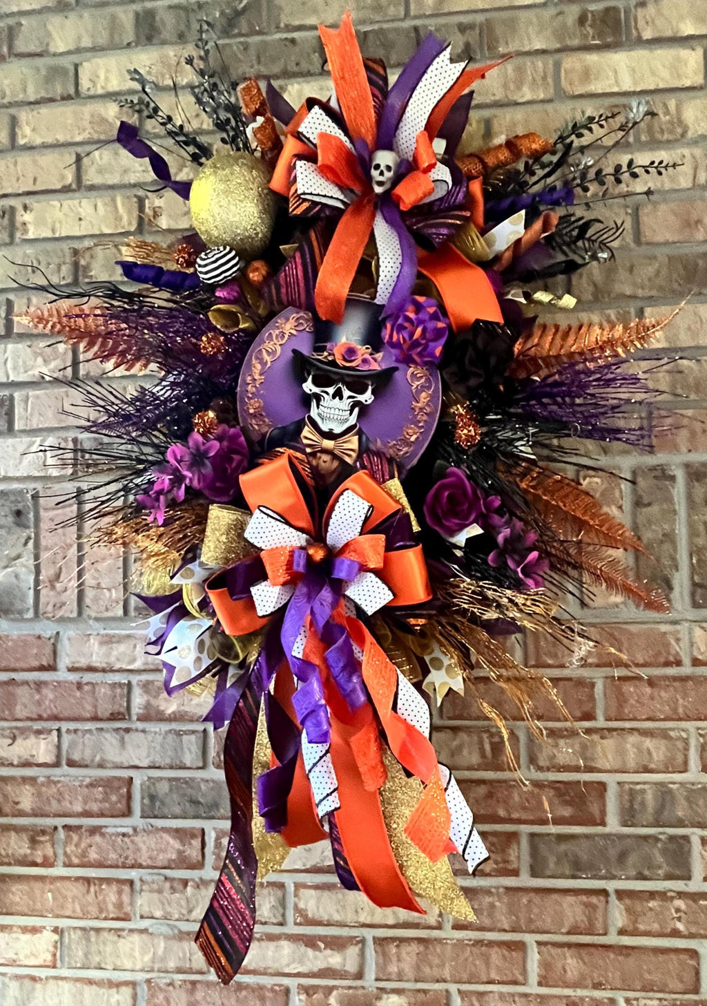 Halloween Wreath | Mr. Skelly’s Haunted Masquerade | Day of the Dead Halloween Wreath