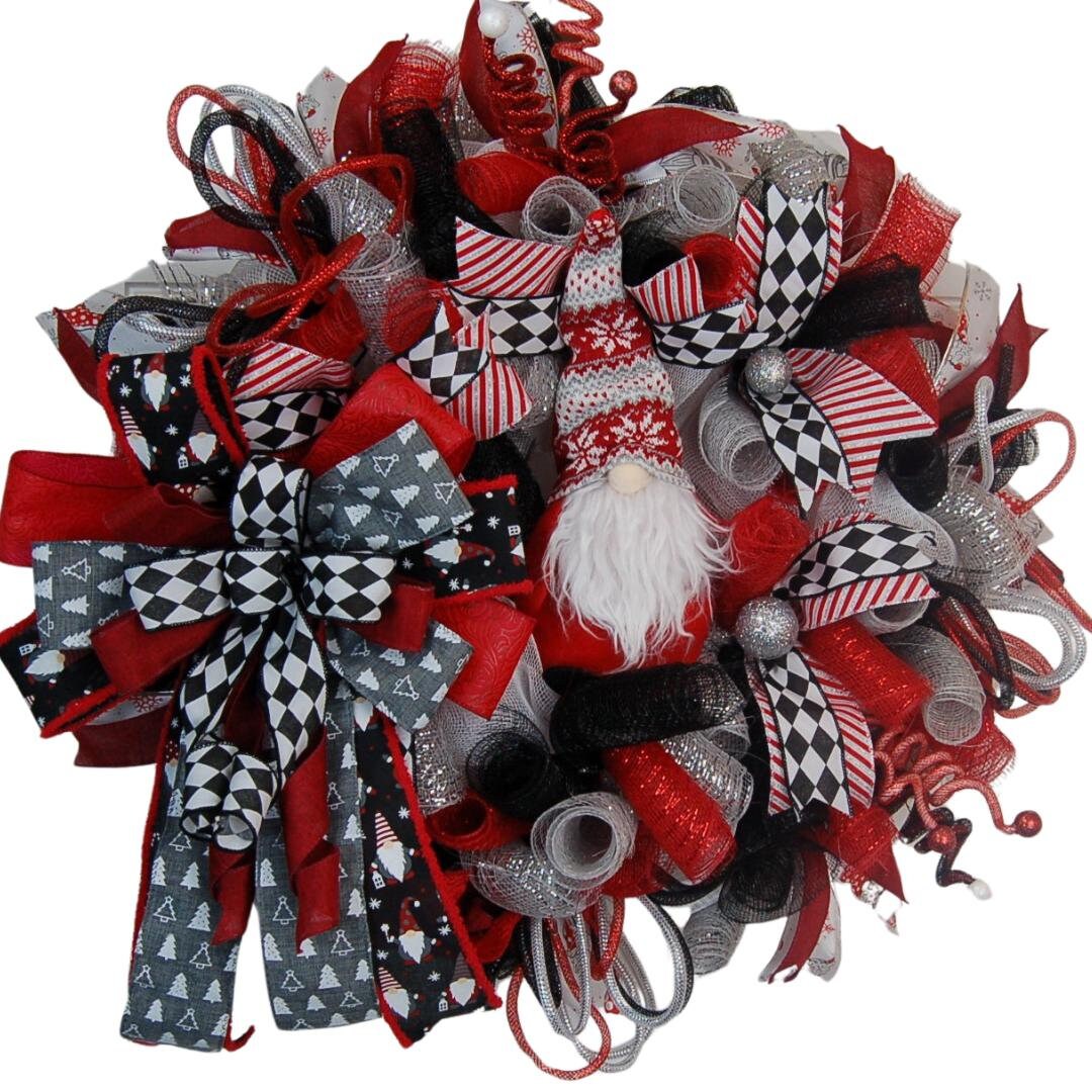 Christmas Gnome Wreath | Red Black Checkered Bows